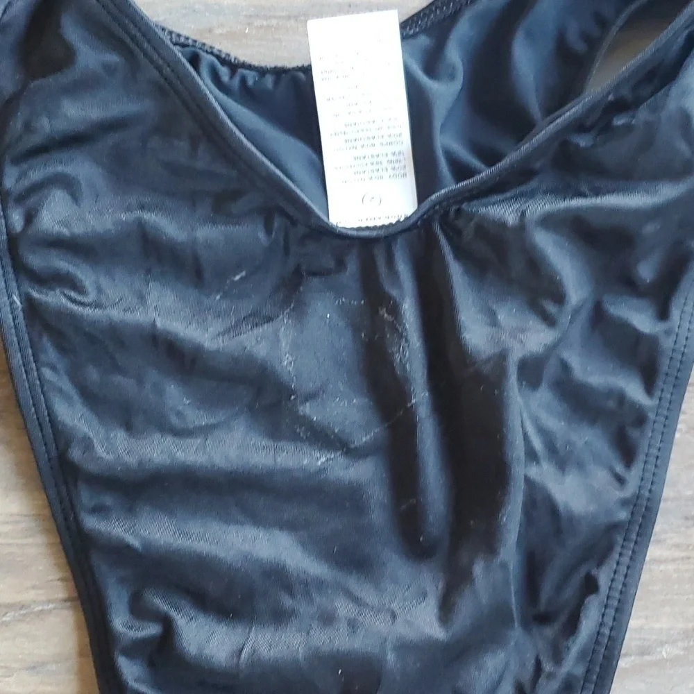 Good American Womens Shine Cut Out Back Front One piece Swim sz 2/M